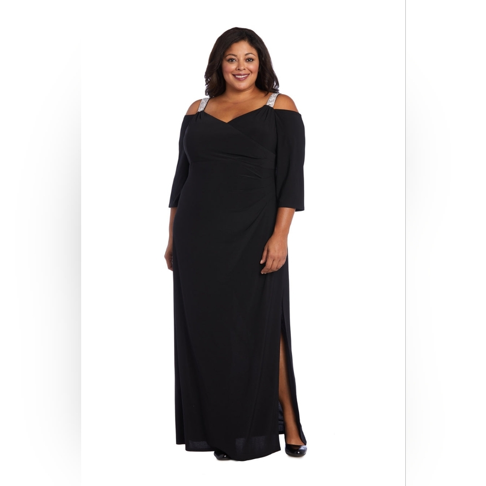 Women's Clothing (596)
